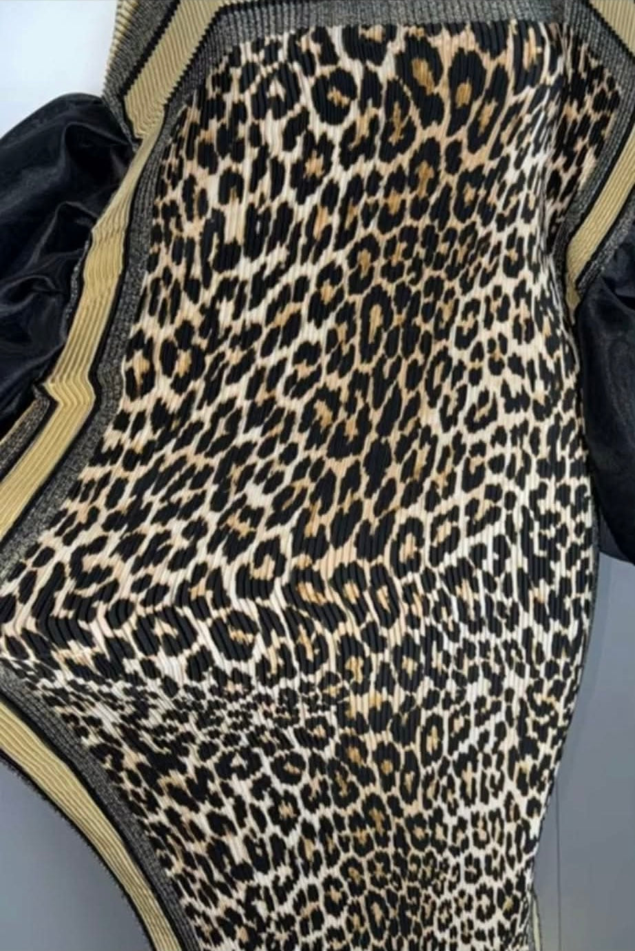 041626 Bold Leopard Print W/ Dramatic Sheer Sleeves Dress   PREORDER