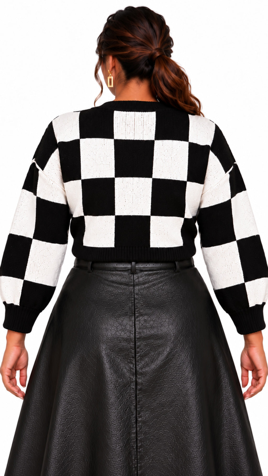 Black & White Checkerboard Print Cropped Knit V-neck Cardigan