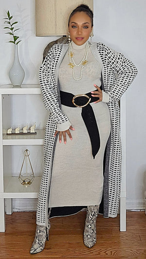 090525 The Cream & Black  One Size Fit All Dress with Cardigan