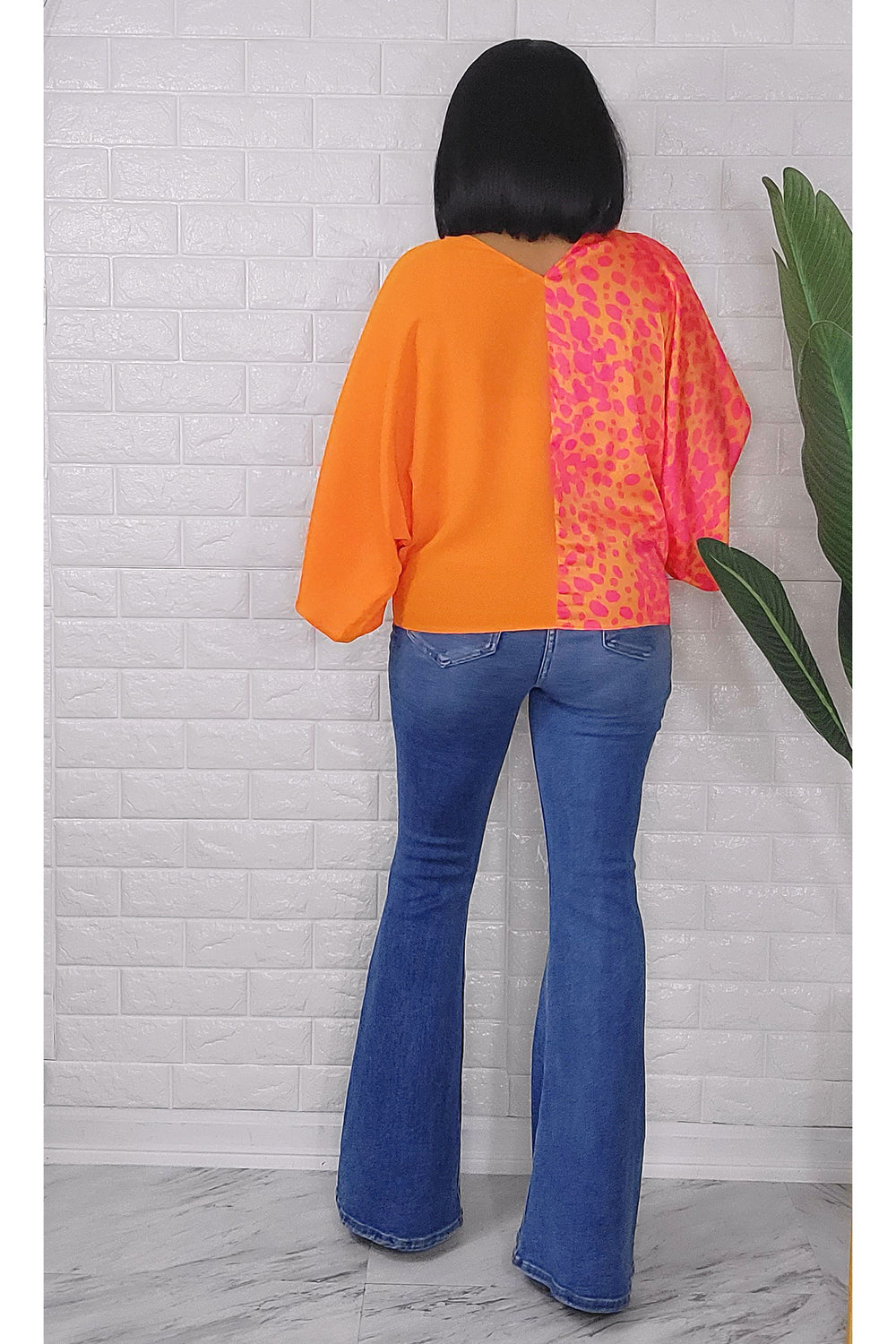 061023 The Orange & Fuchsia Colorblock Animal Print Top
