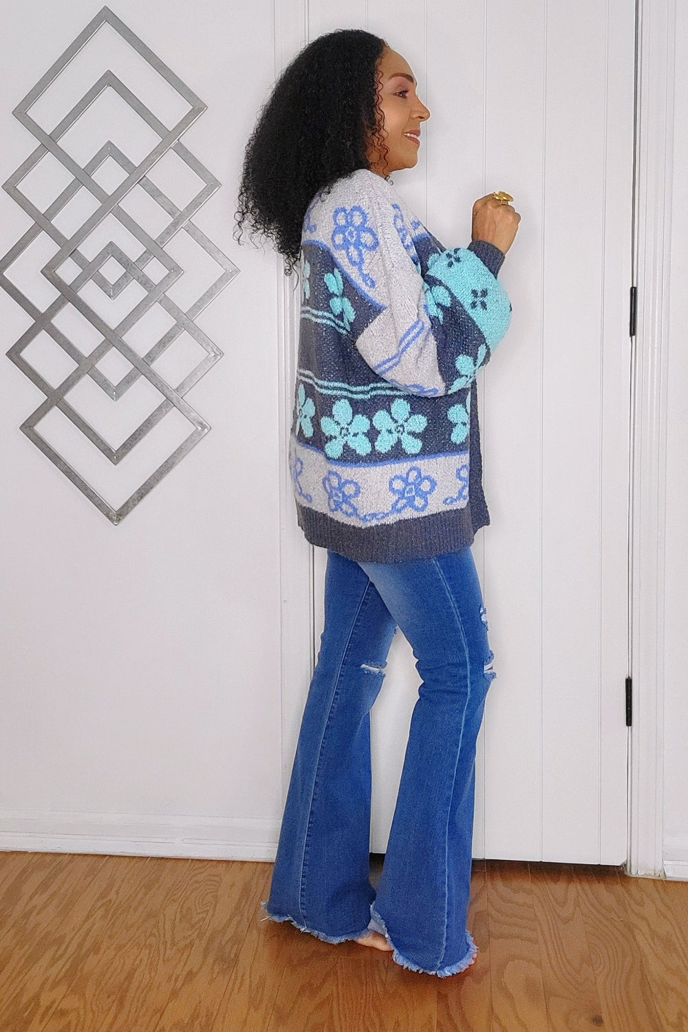 101024 The Charcoal Multi Print Open Front Short Cardigan Sweater