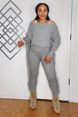 091924 The Free Size Gray Fringe Sweater Set S/M