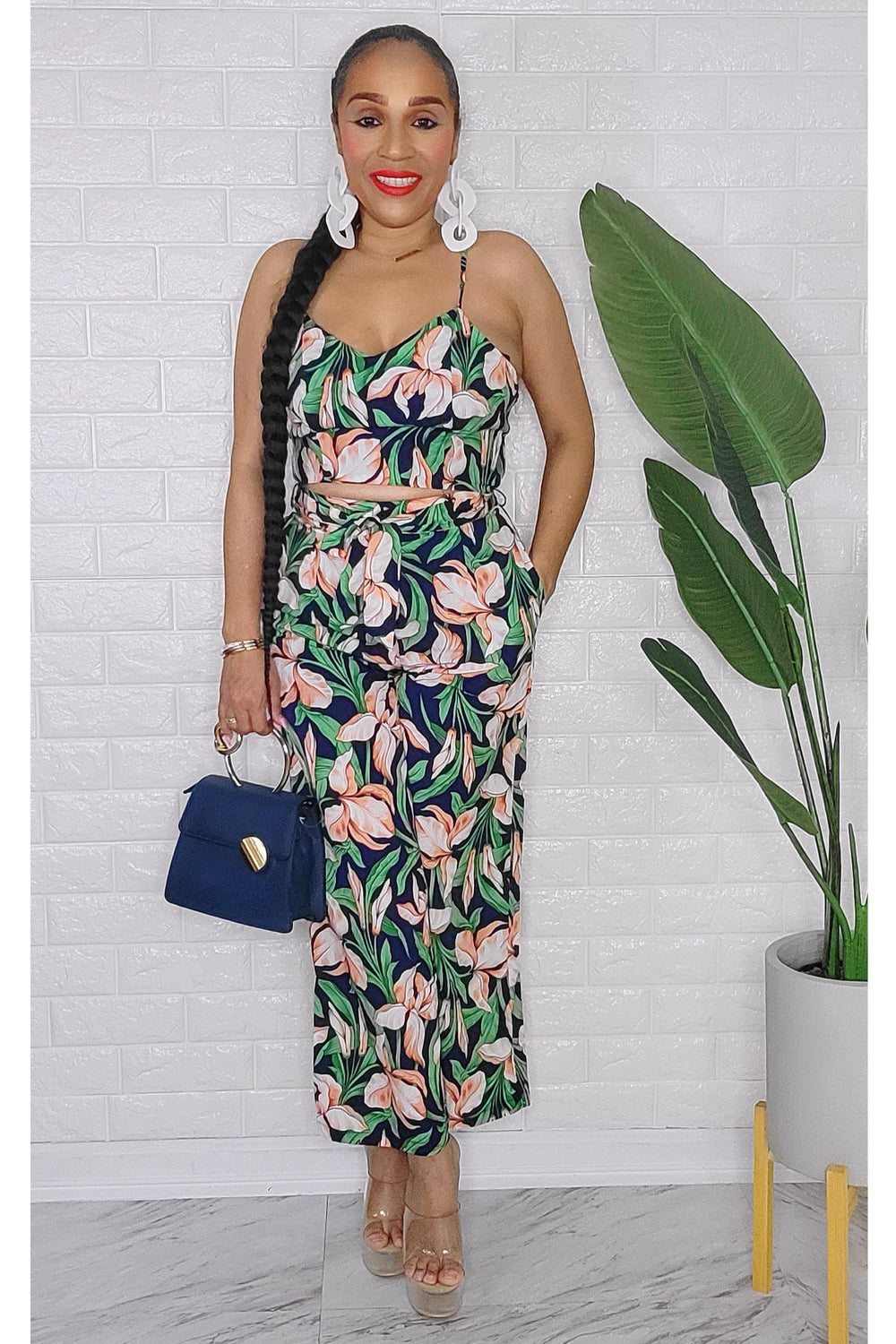 071023 The Exotic Crop Top & Capris Set