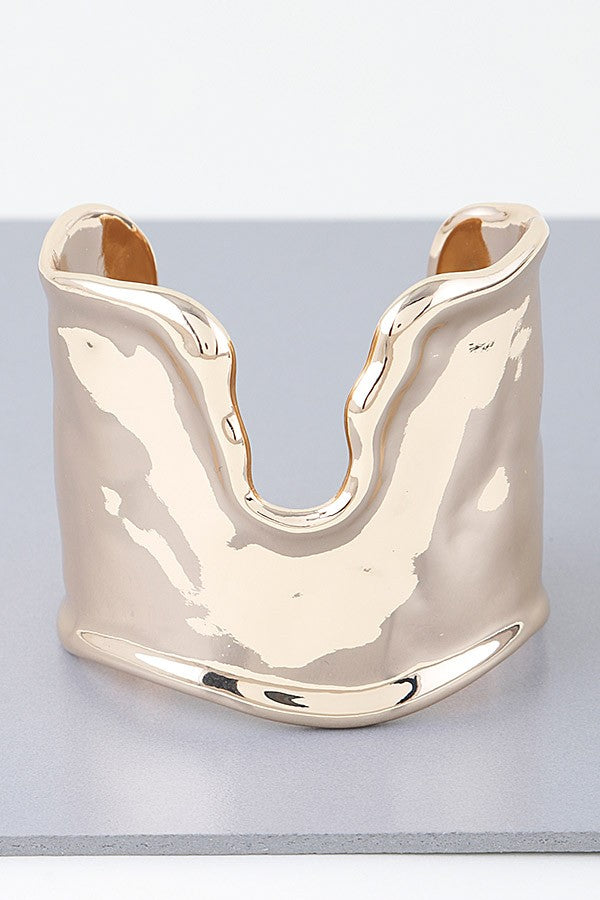110624 Shiny Hammered Cuff Bracelet