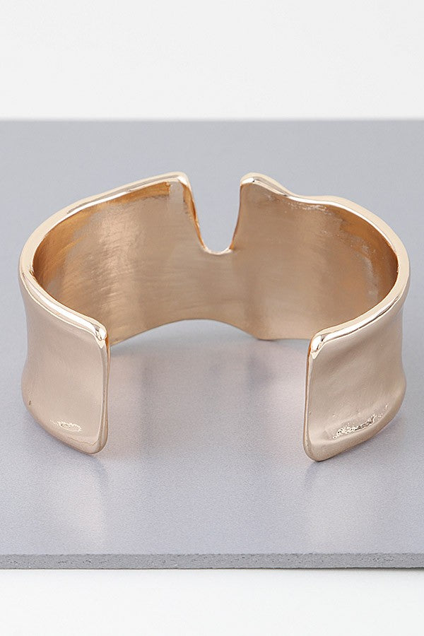 110624 Abstract Wave Cuff Bracelet