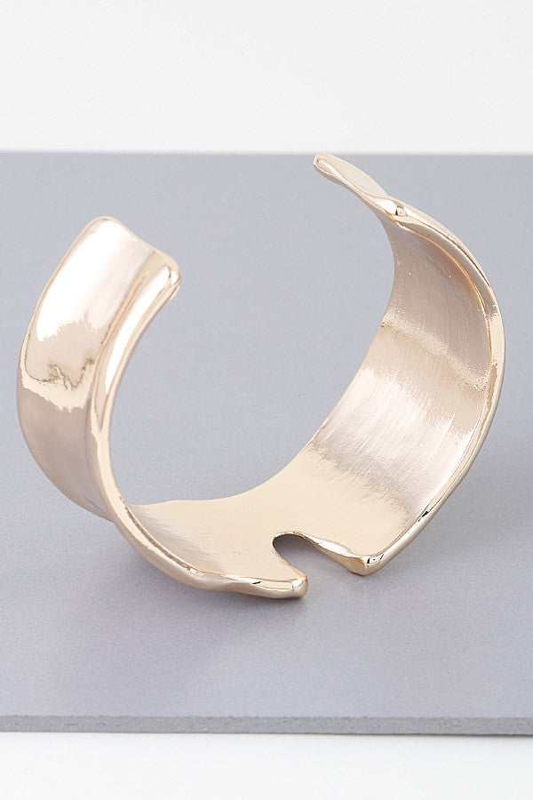 110624 Abstract Wave Cuff Bracelet