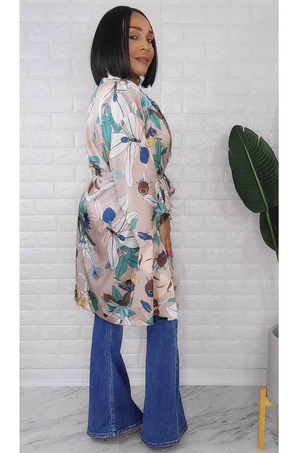 090823 The Blush Florals Print Short Belted Kimono Duster