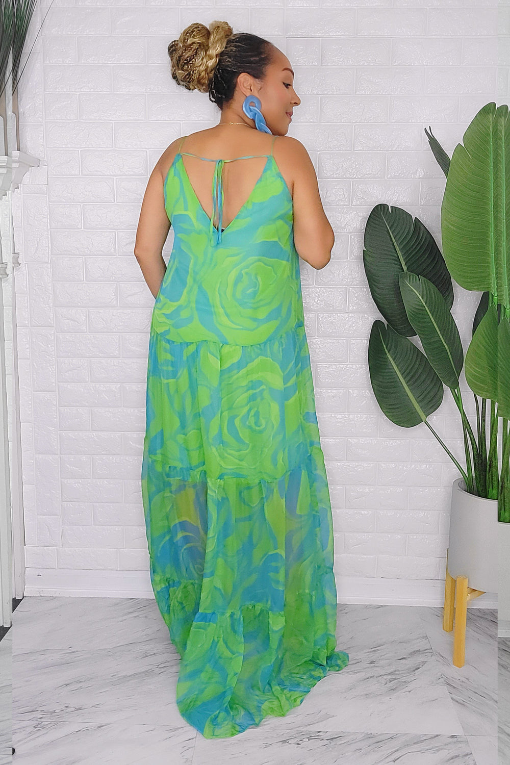 083123 My Green Flowers Garden Spaghetti Stripes Maxi Dress