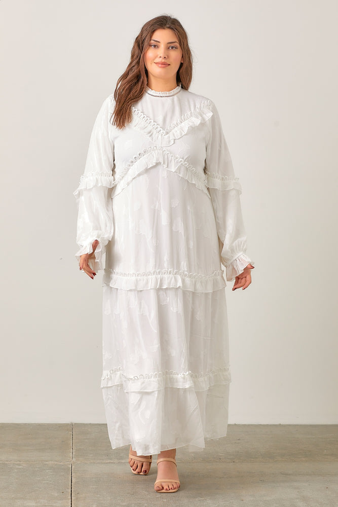 021225 Eyelet Lace Trim Long Sleeve Maxi Dress