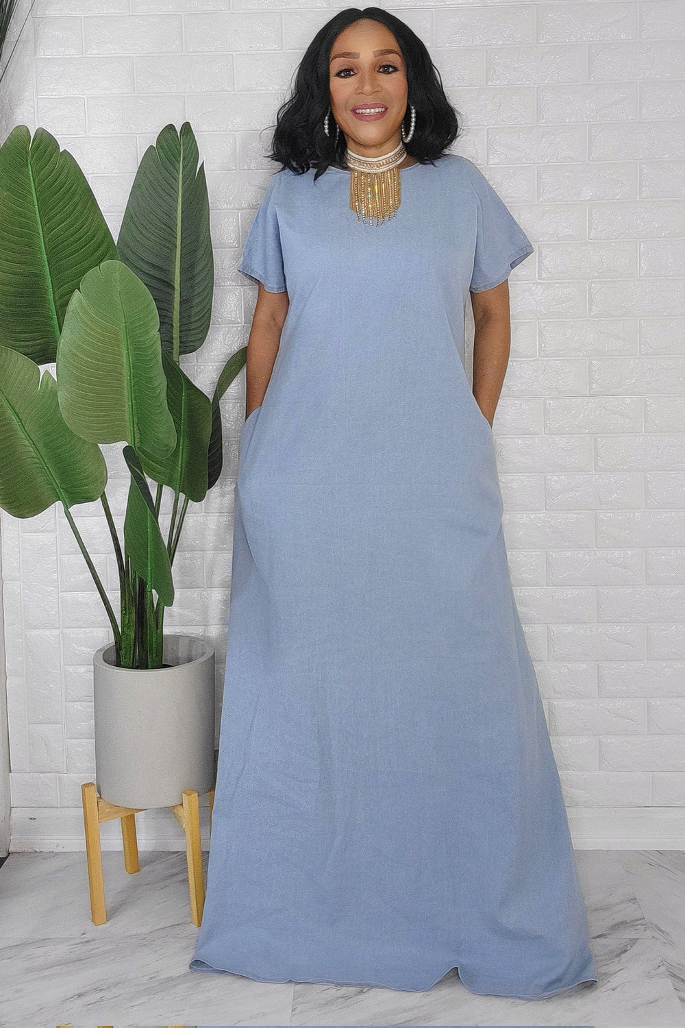 092823 The Light Blue Denim Short Sleeve Maxi Dress with Pocket