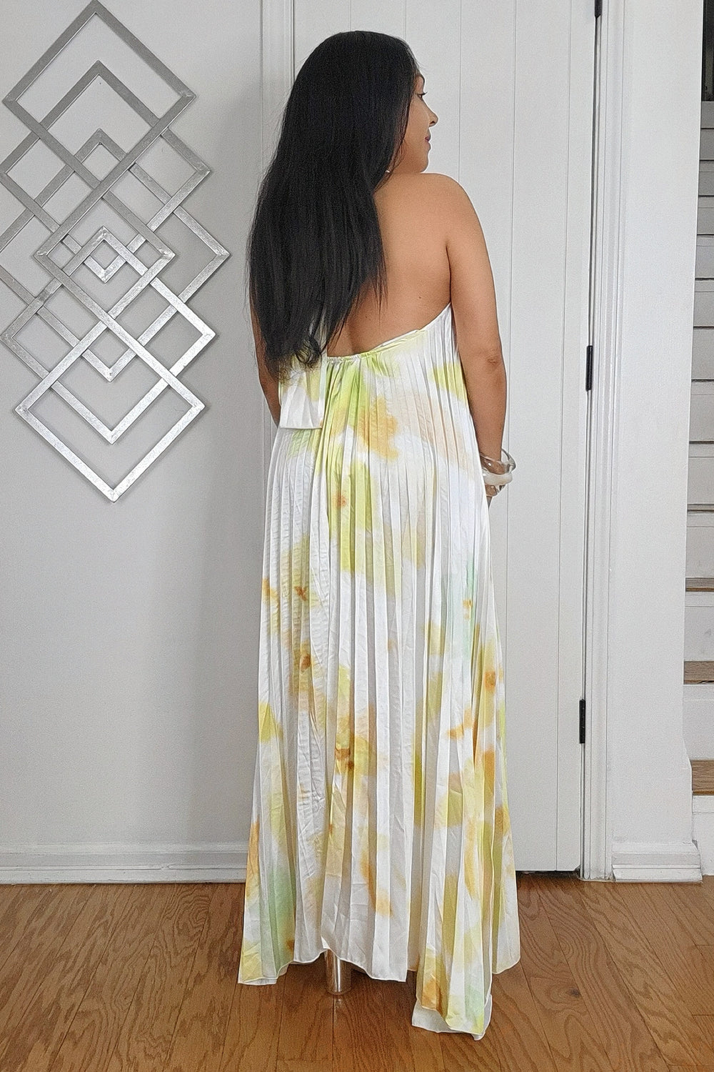 020525 The Lime Tie Dye Pleated Key Hole Open Back Maxi Dress