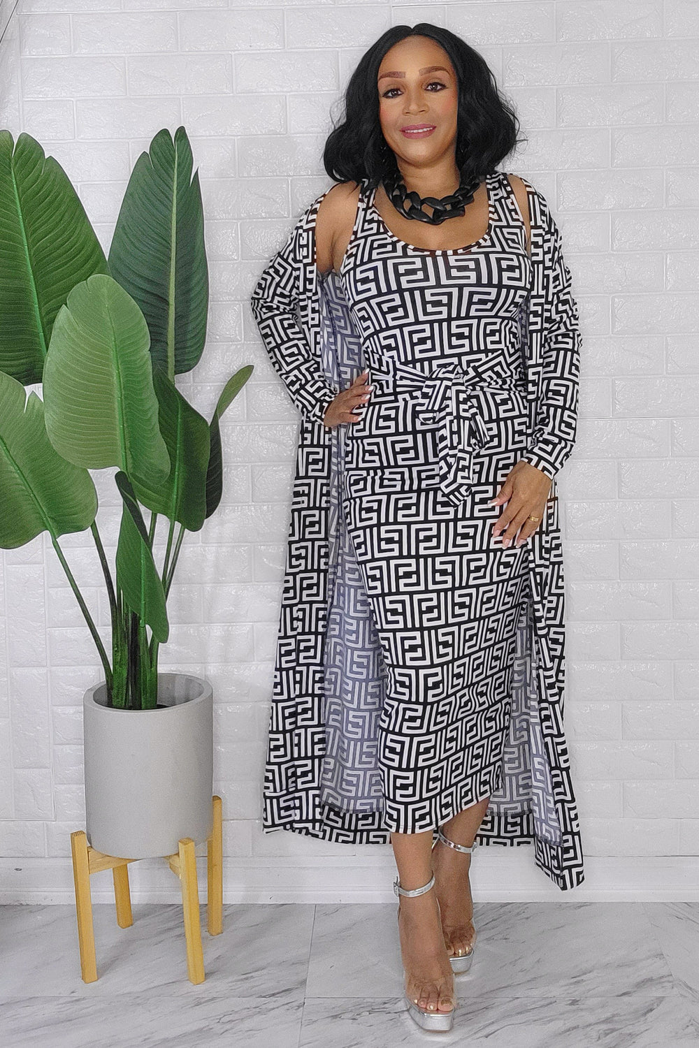 092823 The White and Black Print 2 Pieces Cardigan Midi Dress set