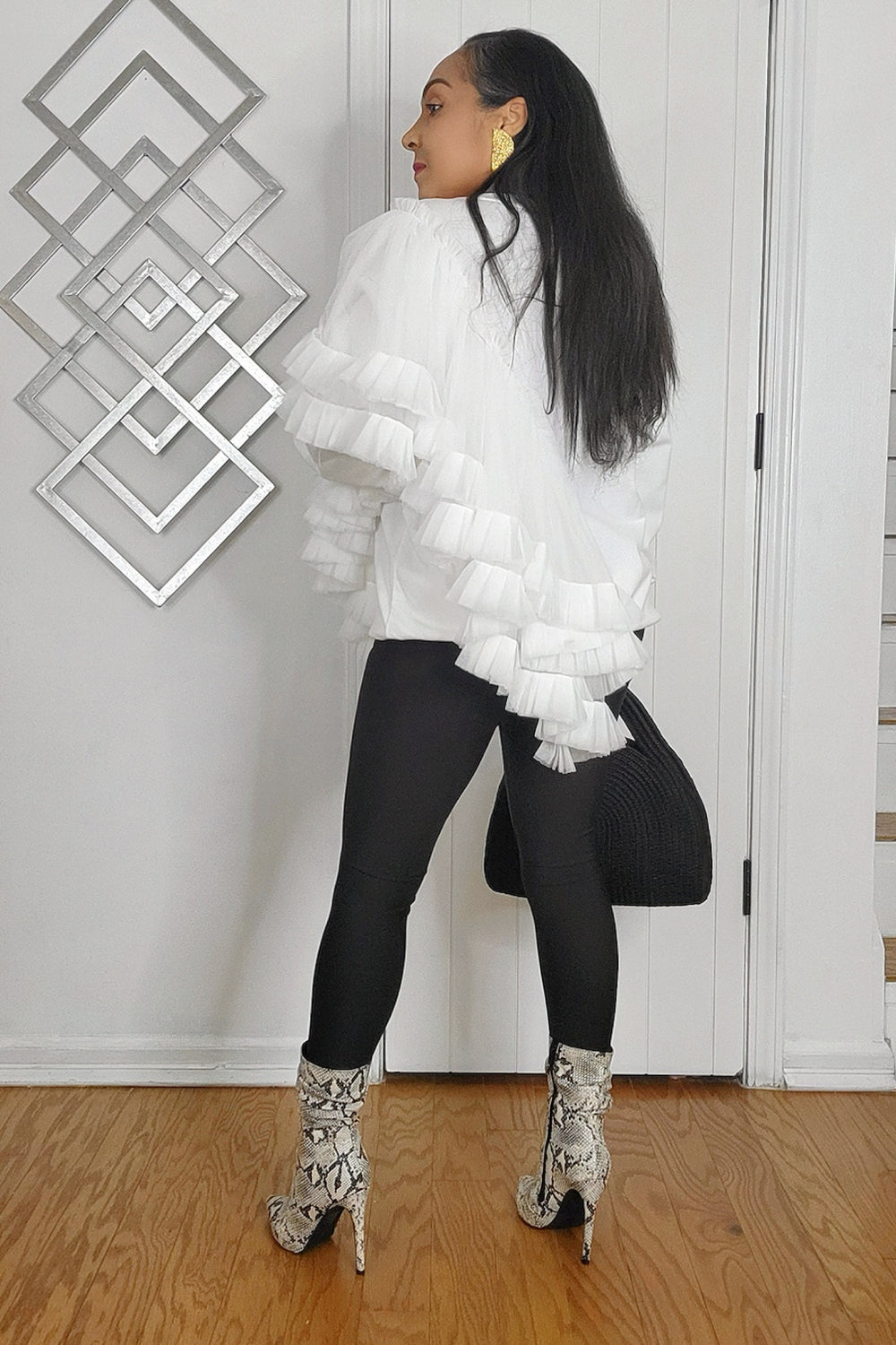 020525 Off White Long Sleeve Ruffles Pullover Sweater