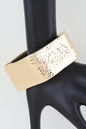040725 The Hammered Wide Cubic Cuff Bracelet
