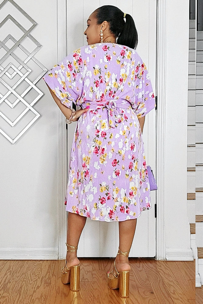 040825 Surplice Self Tie Short Sleeve Lilac Floral Midi Dress