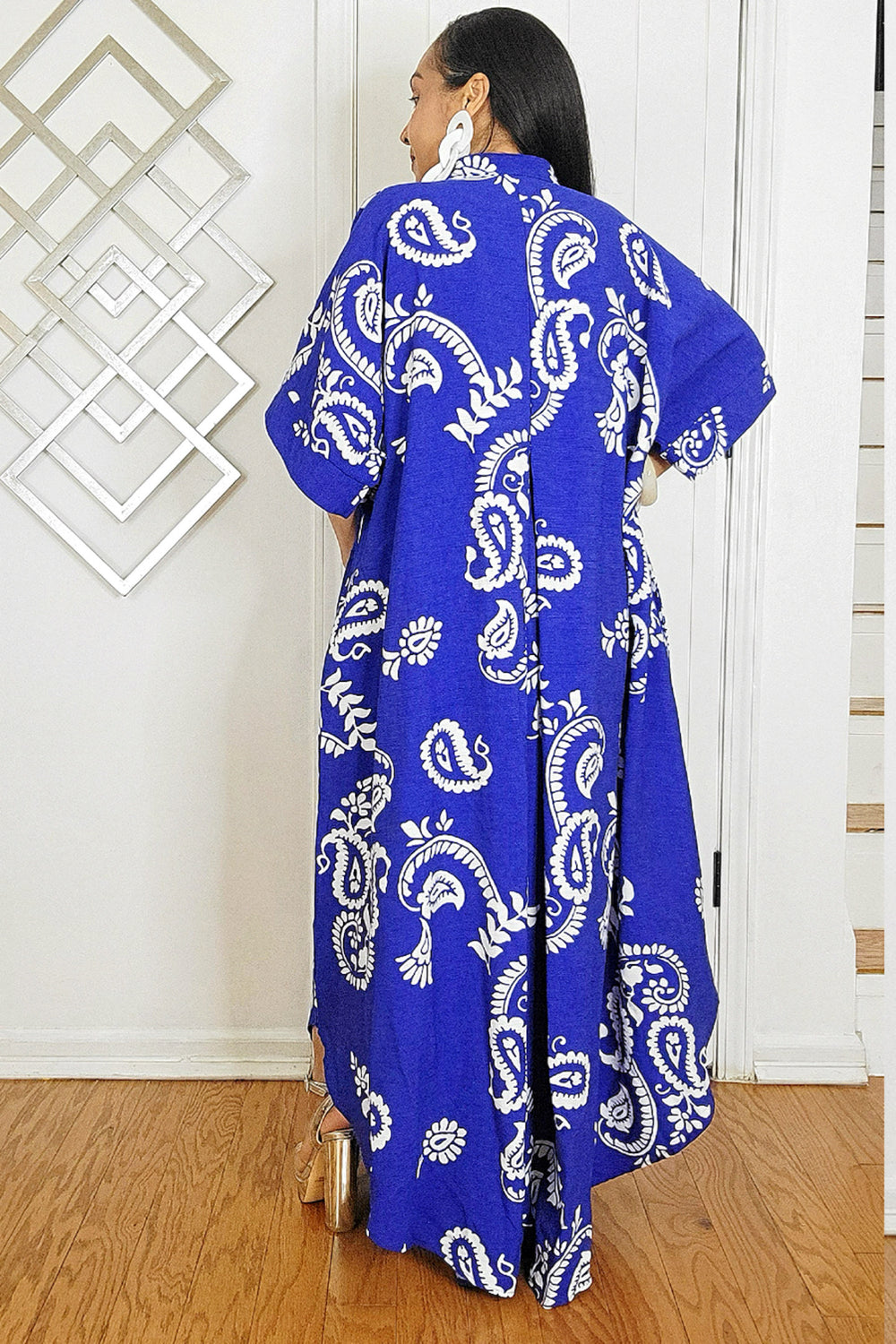 042525 The Blue & White florals Creole Dress