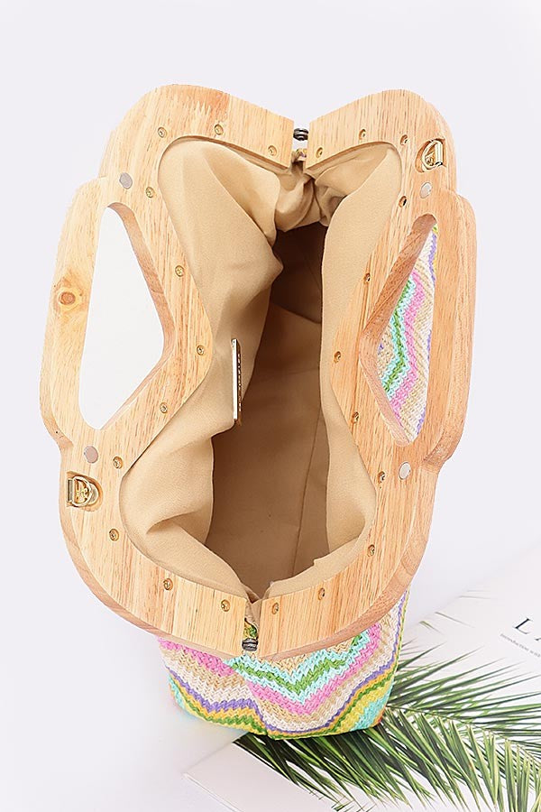 051325 Preorder Faux Straw Wood Frame Clutch