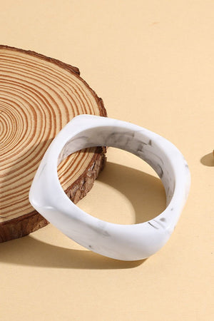 052725 Geometric Square Resin Bracelet