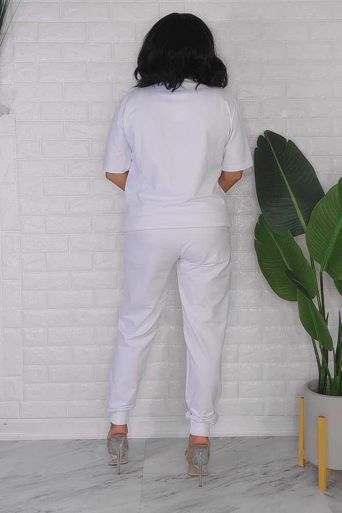 020824 The White Pant and Top Set with Rhinestones