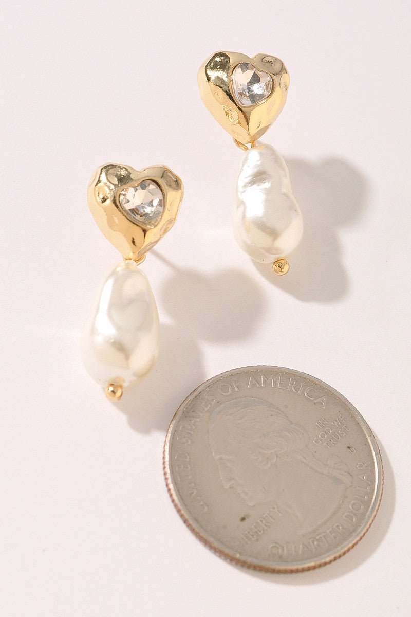 052425 Heart Crystal Pearl Drop Earrings