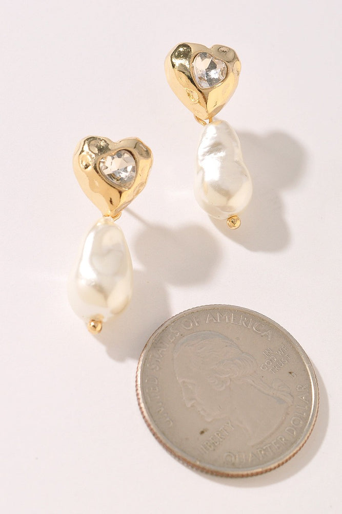 052425 Heart Crystal Pearl Drop Earrings