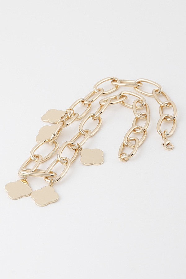 061025 Minimal Clover Link Chain Necklace