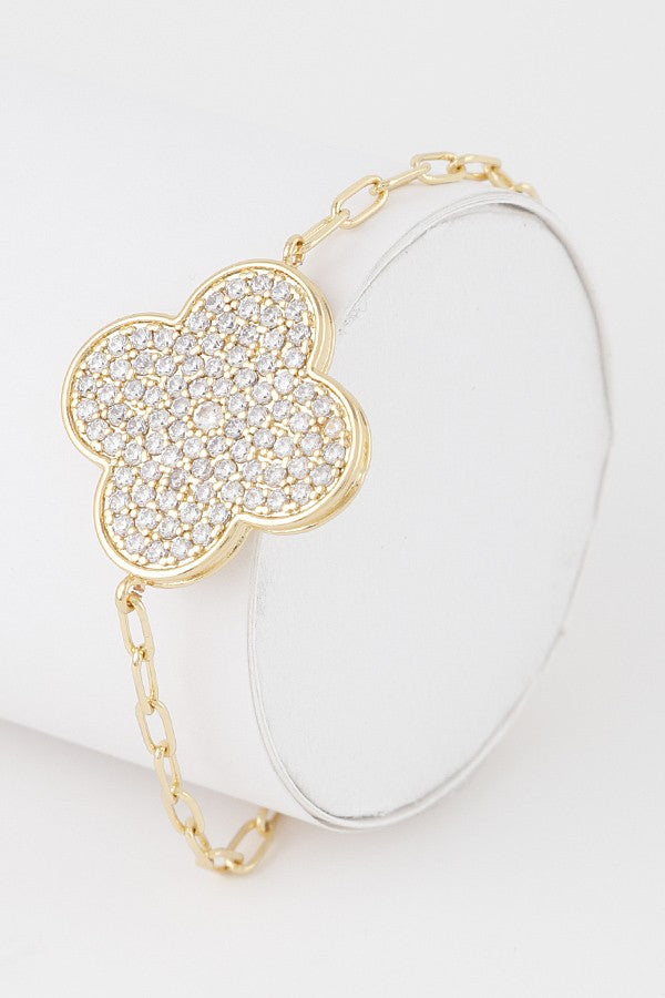 061025 Pave Diamond Clover Bracelet