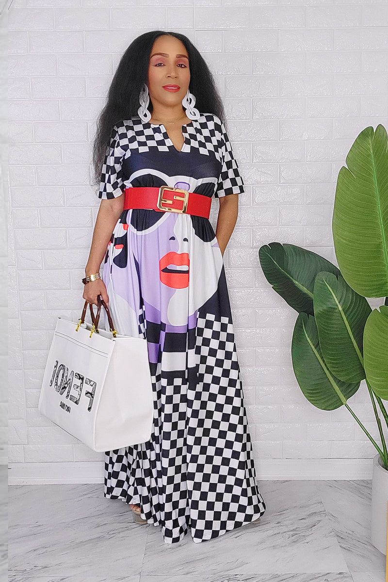 040424 Checkers Print with the Lady Face Print Maxi Dress