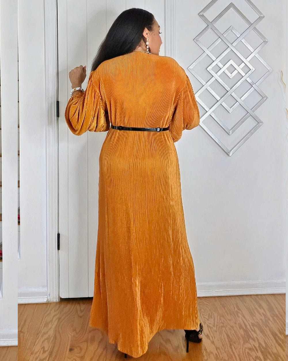 061025 Sophia Brown Long Puff Sleeve Ribbed Belted Maxi Dress