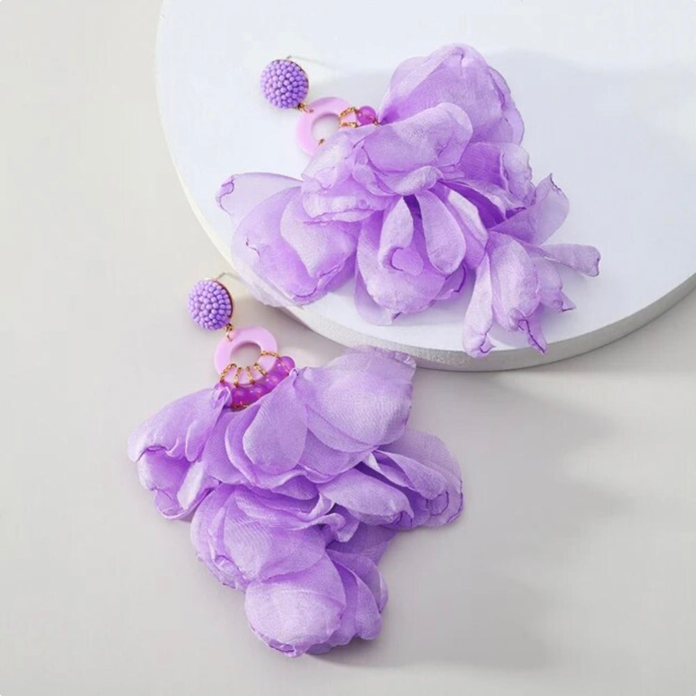 041124 The Flowers Petals Earrings