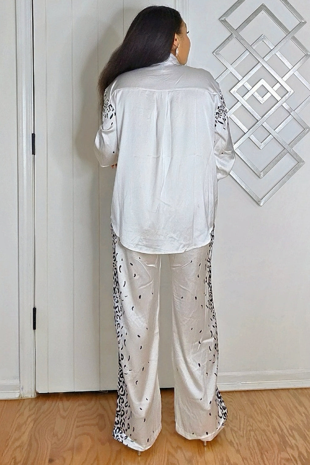 062725 White & Black Animal Print Pant/Top Set