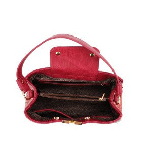 071025 The Croc V-emblem Shoulder Bag W/ Wallet