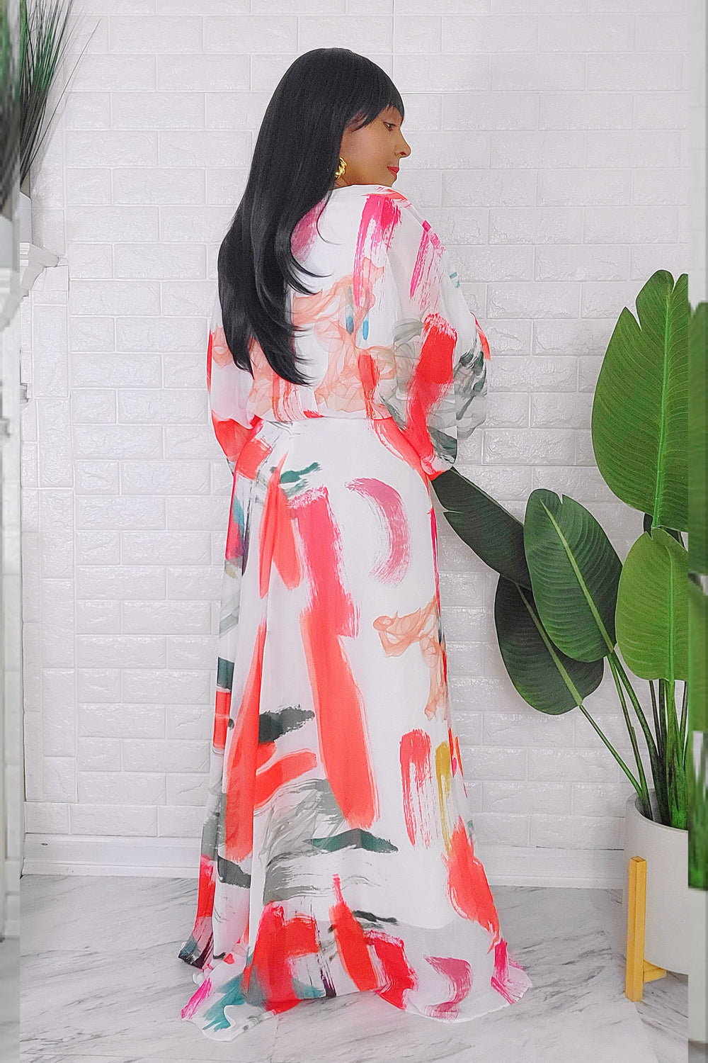 060624 The White Florals Crop Top and Skirt Set