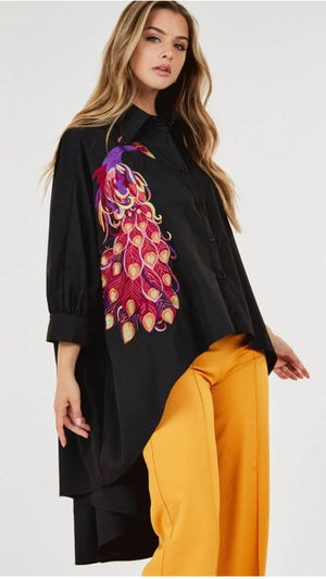020525 Black Oversized High Low Peacocks Print Tunic Blouse