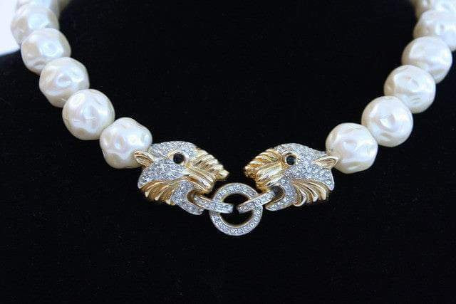 061324 Vintage Panther & Pearl Necklace