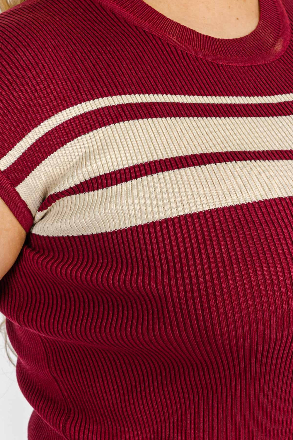 111925 Burgundy Luxe Lounge Set