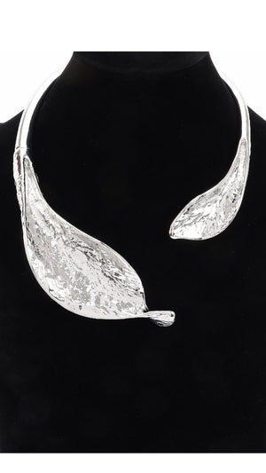 112425 Silver Sculpted Leaf Necklace & Earring Set PREORDER