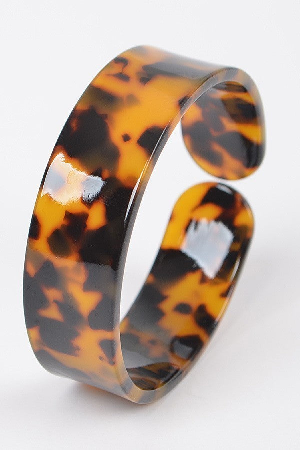 081424 Faux Turtle Shell Open Cut Bracelet