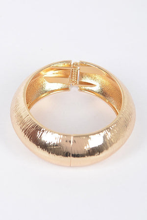 081424 Textured Metal Bangle Bracelet