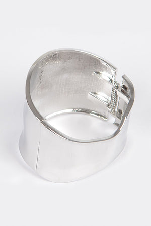 081424 Metal Srping Hinge Cuff