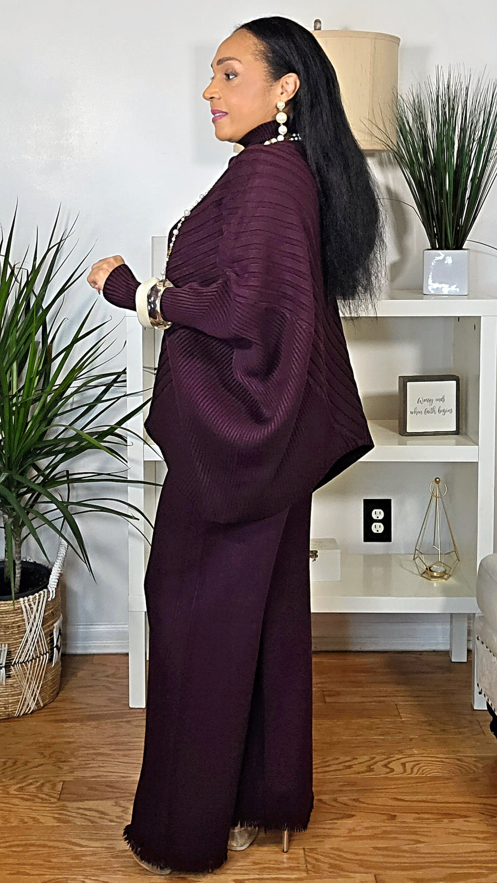 111925 Elegance Knit Set One Size Fit All Small to 1XL