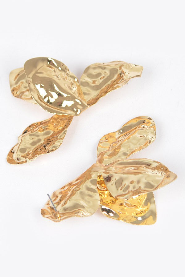 051426 Vintage Metal Earring