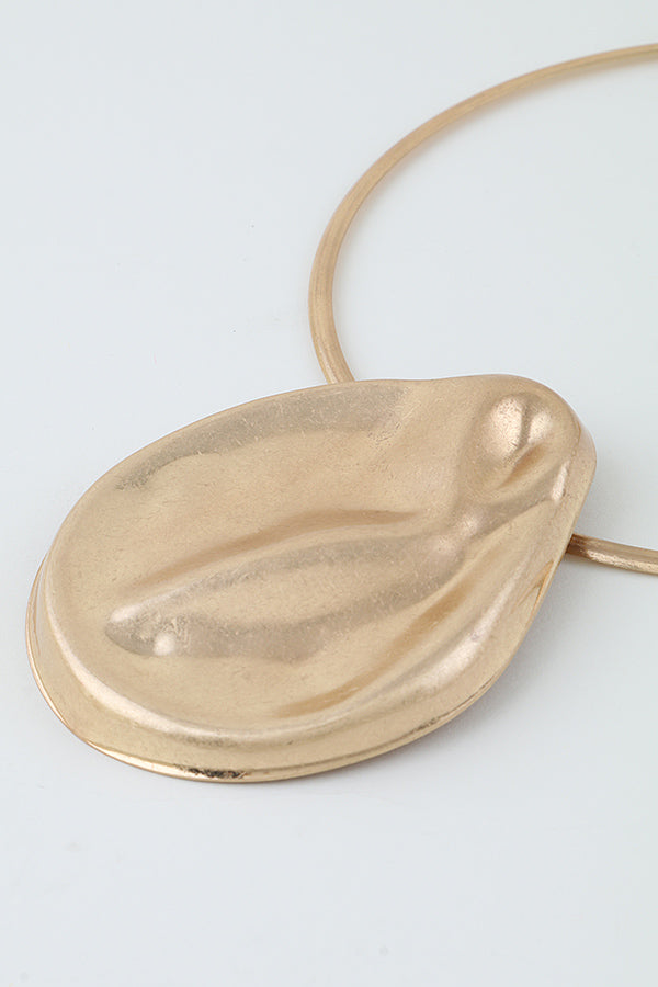 120125 Hammered Plate Statement Choker Necklace-Gold