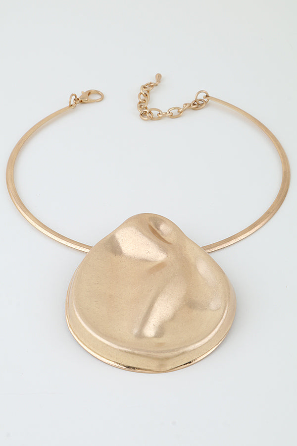 120125 Hammered Plate Statement Choker Necklace-Gold