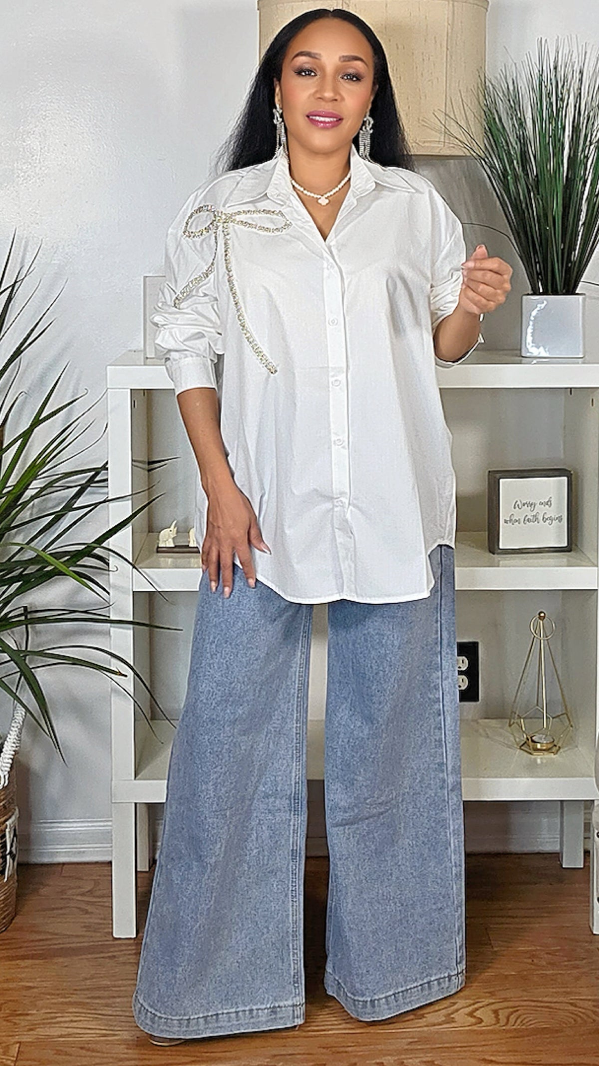 112025 The button Down Top