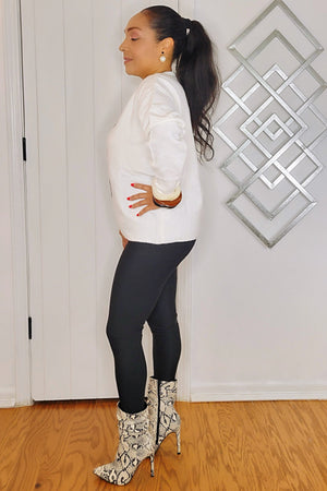 090623 White Black Rib long Sleeve Flower Print Sweater