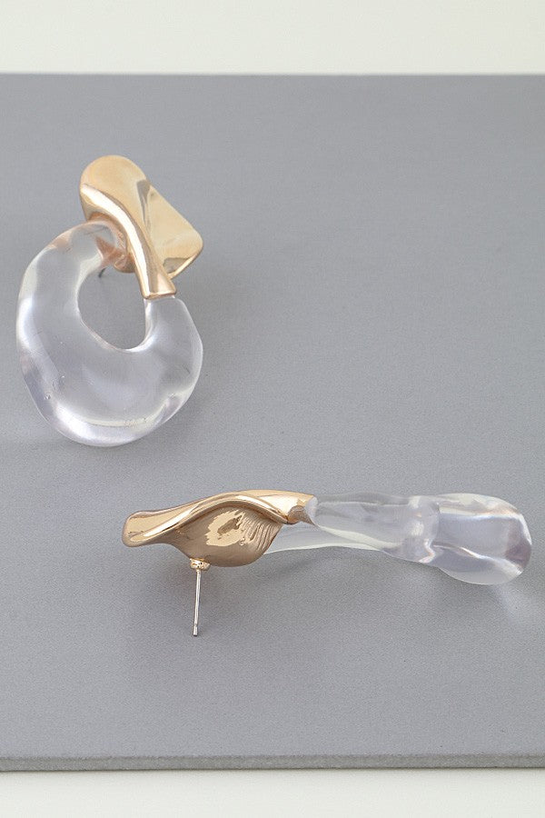 011626 Abstract Twisted Transparent Earrings