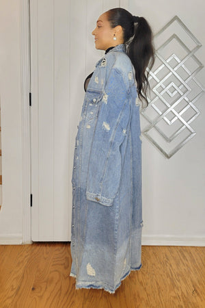 081424 Medium Wash Distressed Long Denim Jacket