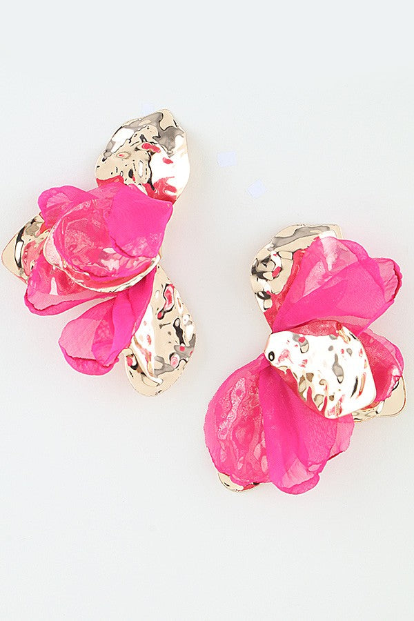 040826 Hammered Fabric Petal Blossom Earrings