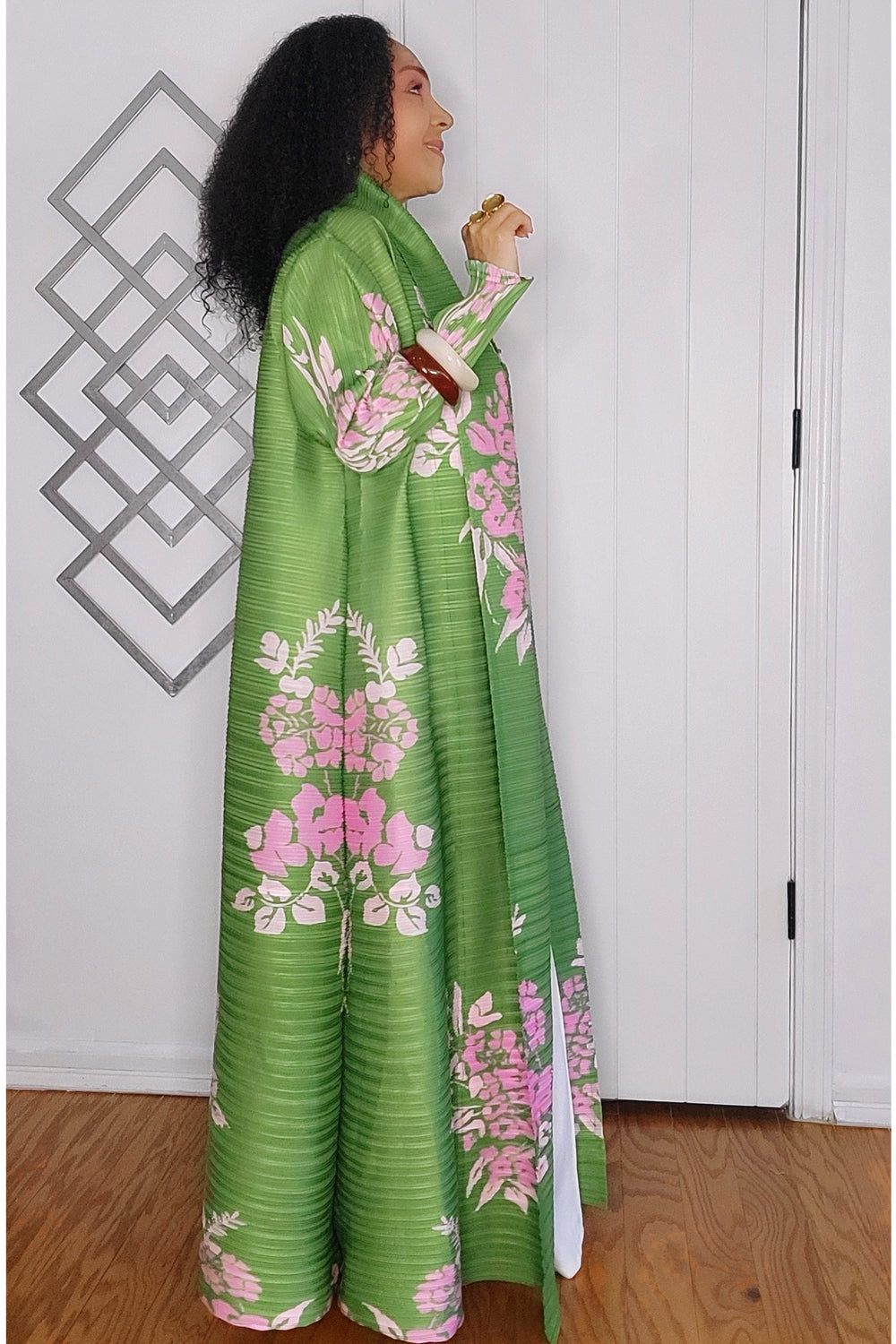 091824 Green Florals Print Long Wrinkle Shawl Collar Belted Coat